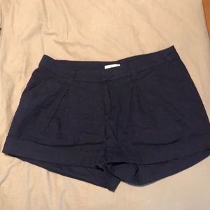Joie navy blue pleated shorts with cuff